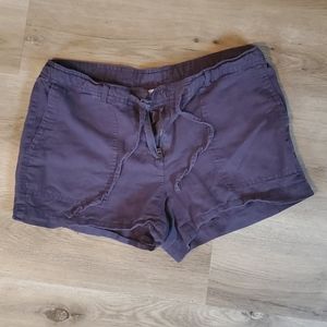 Linen shorts